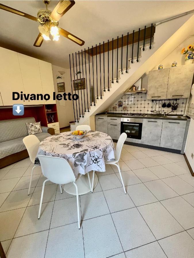 La Brezza Viareggina A 500 Mt Dal Mare, Dal Carnevale E Dagli Stabilimenti Balneari Apartamento Viareggio Exterior foto