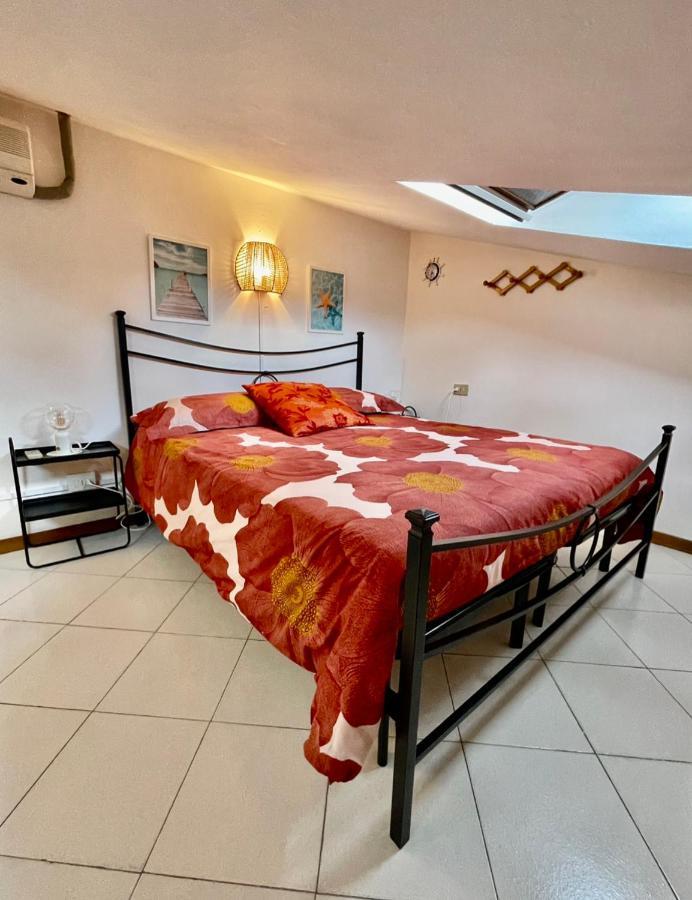 La Brezza Viareggina A 500 Mt Dal Mare, Dal Carnevale E Dagli Stabilimenti Balneari Apartamento Viareggio Exterior foto