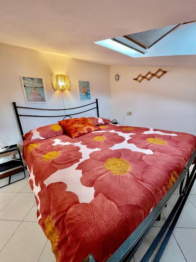 La Brezza Viareggina A 500 Mt Dal Mare, Dal Carnevale E Dagli Stabilimenti Balneari Apartamento Viareggio Exterior foto