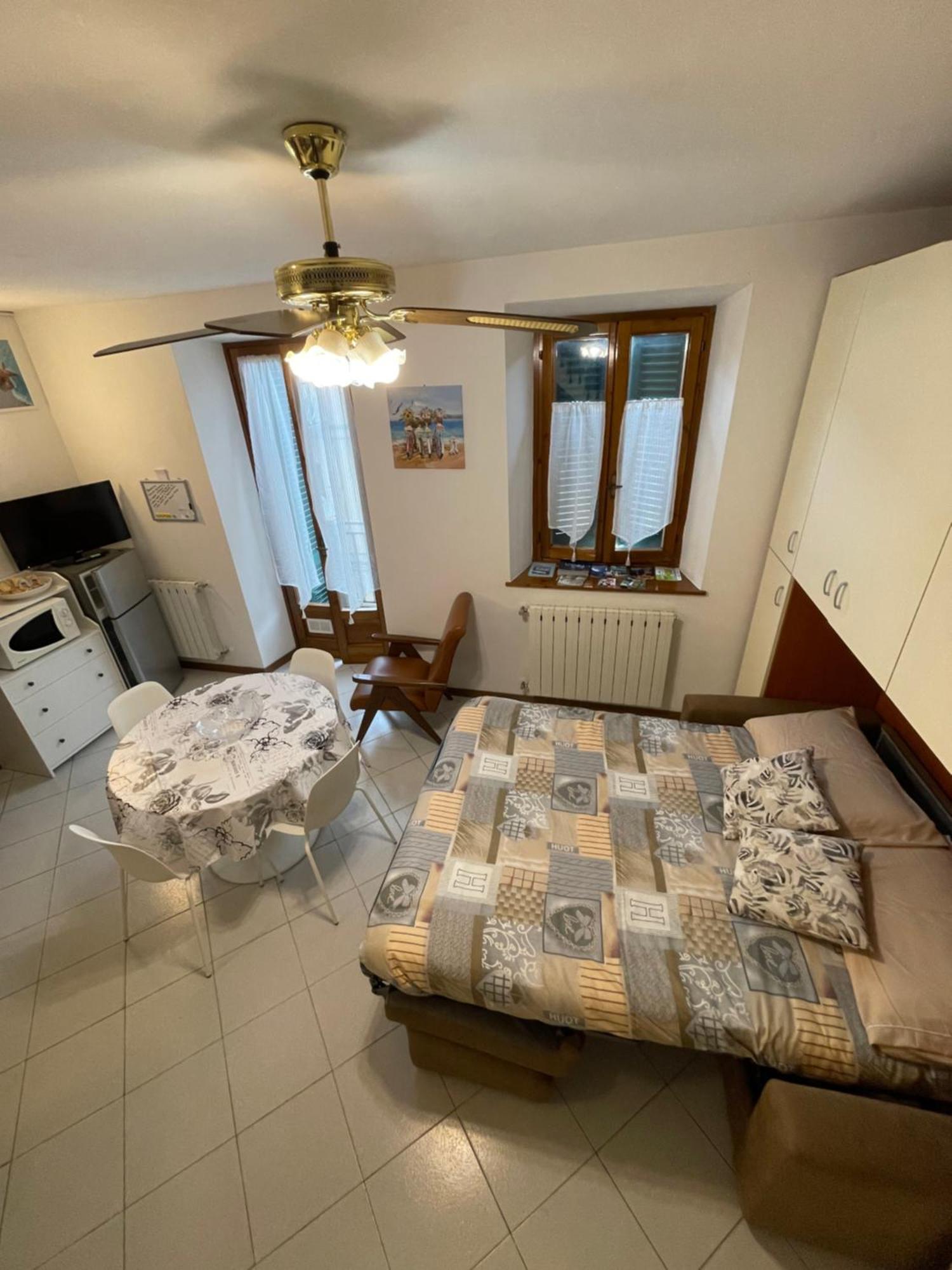 La Brezza Viareggina A 500 Mt Dal Mare, Dal Carnevale E Dagli Stabilimenti Balneari Apartamento Viareggio Exterior foto